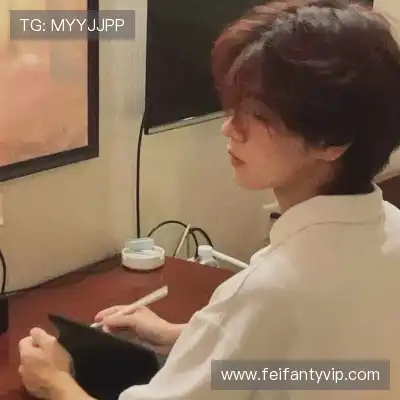 韶诚洁